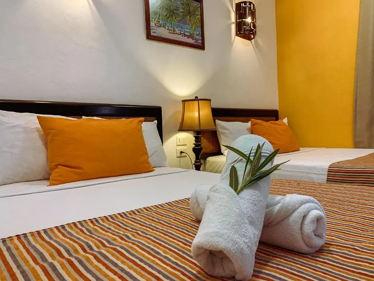***  Golden Paradise Town Hotel Isla Holbox Mexico